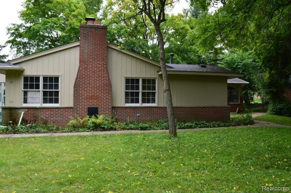 95 Nesbit Lane Rochester, MI 48309 - Photo 4 of 20 DSC_0689.jpg