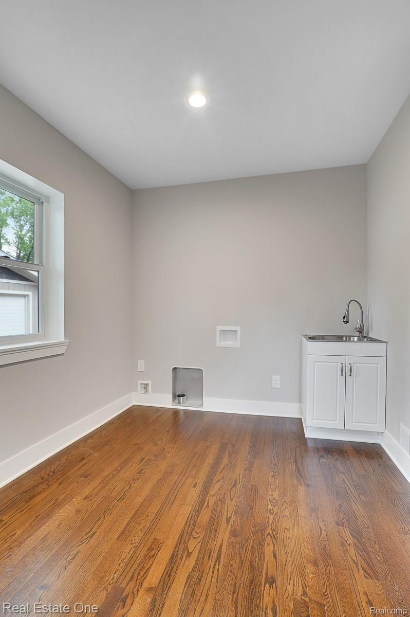 149 Linwood Avenue Rochester, MI 48307 - Photo 19 of 47 dsc05929-dsc05931.jpg