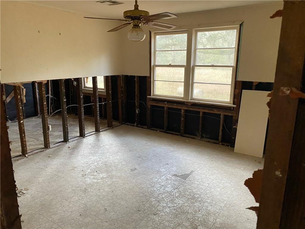 16156 Pete Fitzmorris Road Covington, LA 70435 - Photo 7 of 13 Gallery Image 7