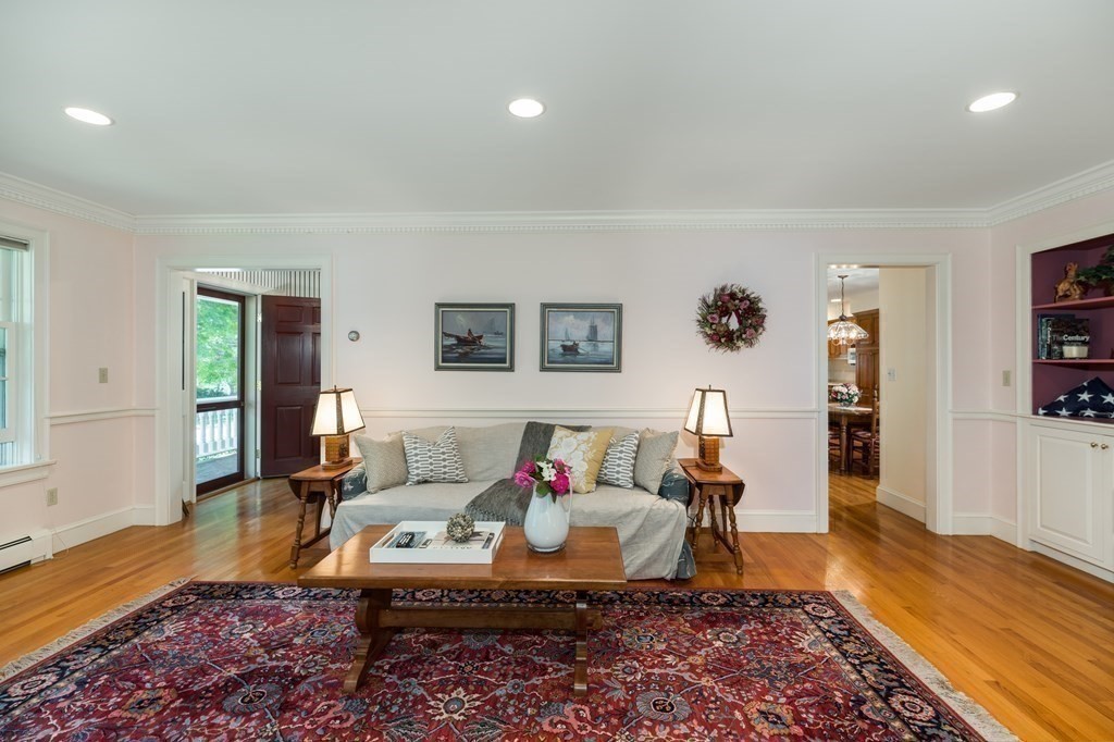 19 Beach Road Gloucester, MA 01930 - Photo 24 of 42