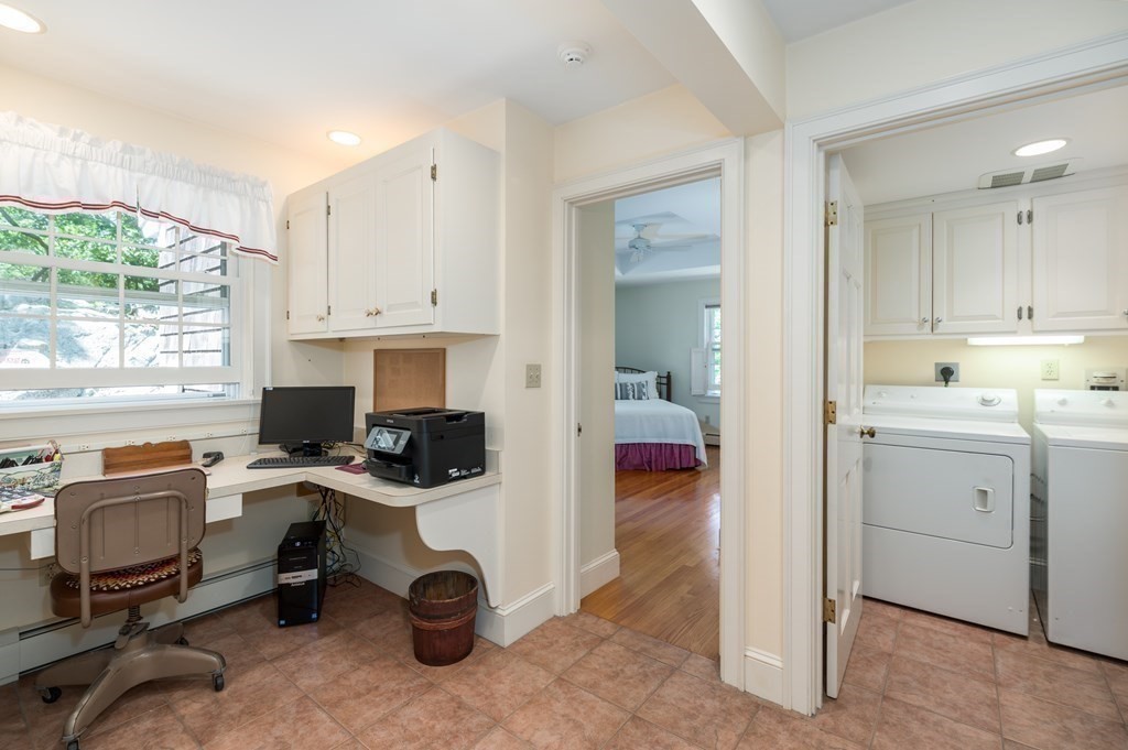 19 Beach Road Gloucester, MA 01930 - Photo 26 of 42