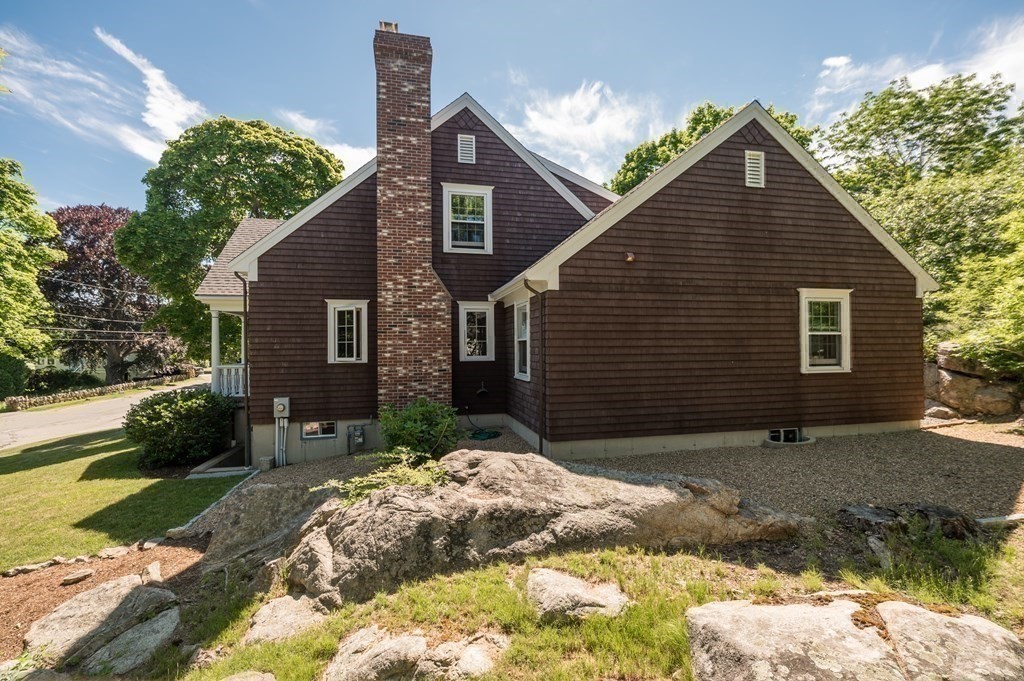 19 Beach Road Gloucester, MA 01930 - Photo 40 of 42