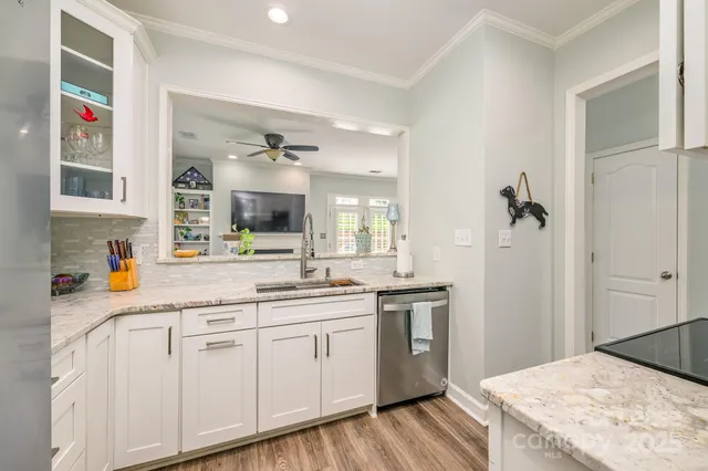 $2,600 | 18524 Mizzenmast Avenue, Cornelius, NC 28031