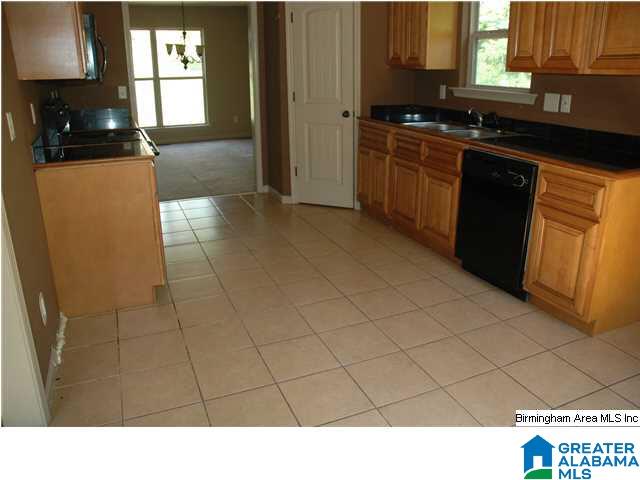 109 Quinncrest Road Bessemer, AL 35022 - Photo 2 of 11