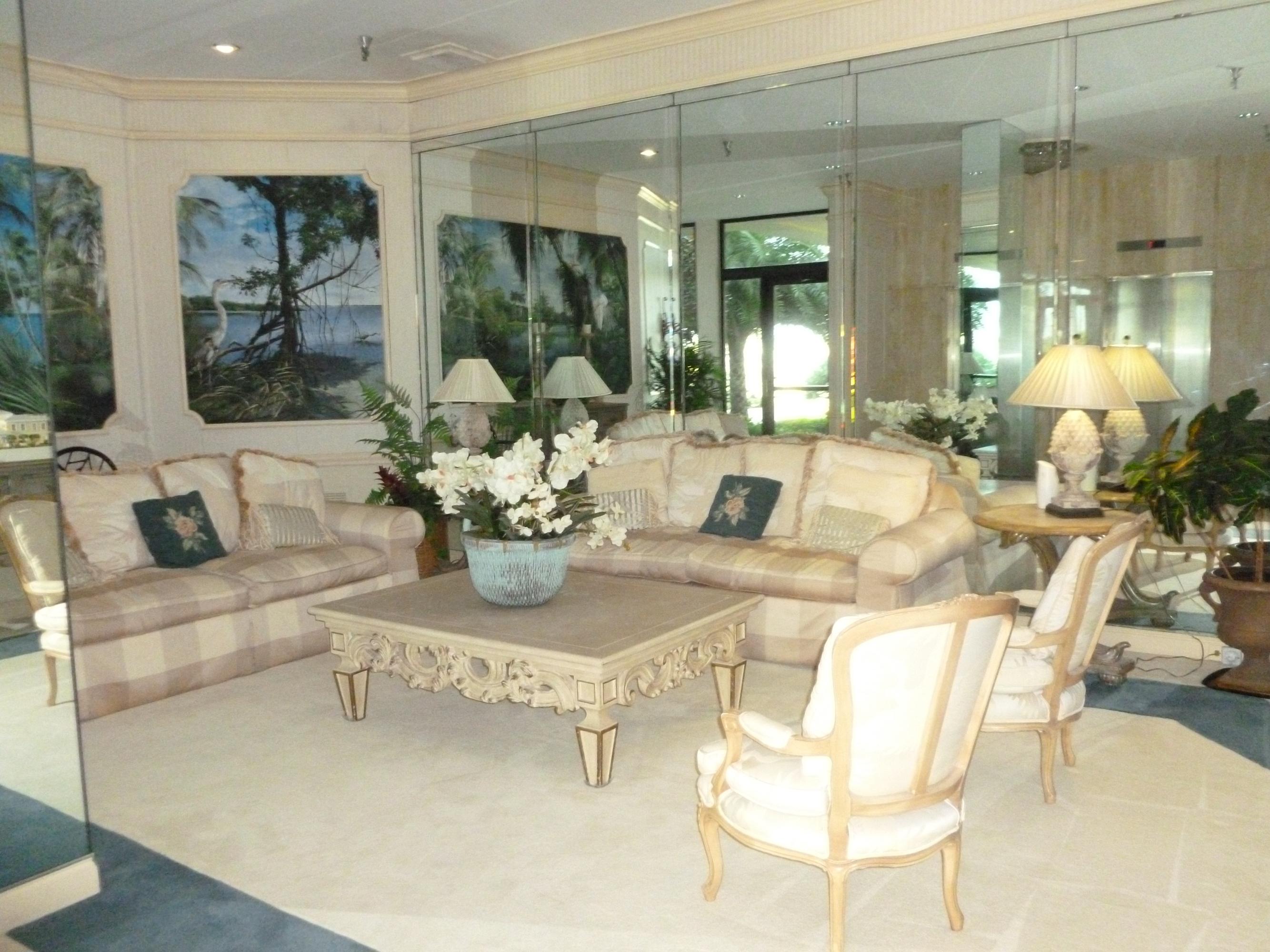 400 South Beach Road, Unit 1102 Jupiter, FL 33469 - Photo 25 of 37 LOBBY AREA