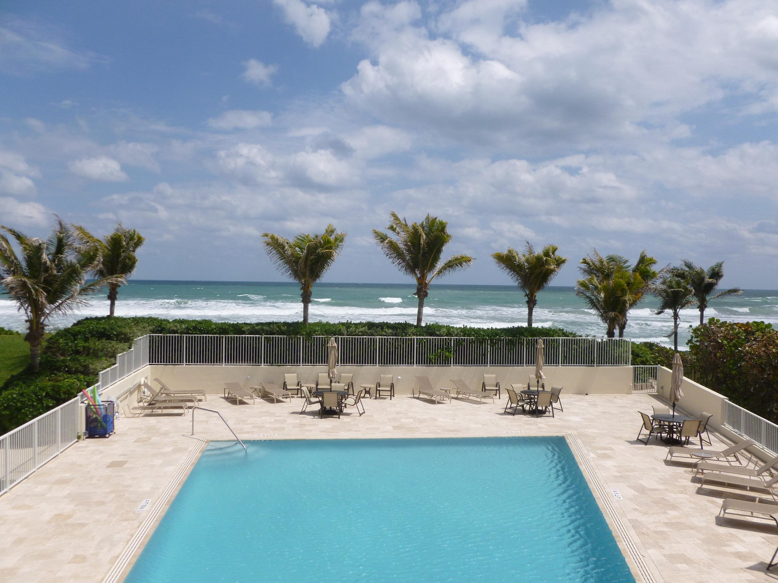 400 South Beach Road, Unit 1102 Jupiter, FL 33469 - Photo 34 of 37 VIEW FROM SECOND LEVEL OF SPA