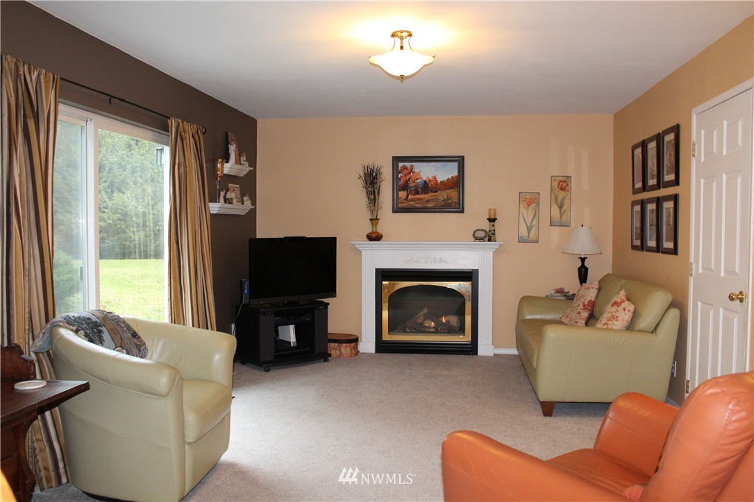 850 East Dalby Road Union, WA 98592 - Photo 3 of 25 Gallery Image 3
