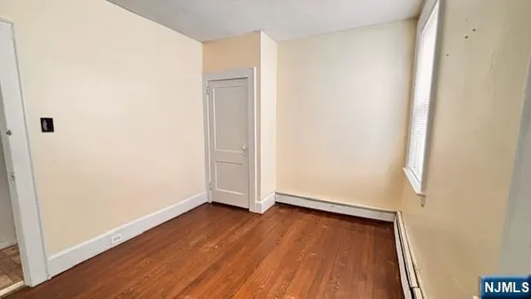 $2,100 | 758 Hamilton Street, Unit 2, Harrison, NJ 07029