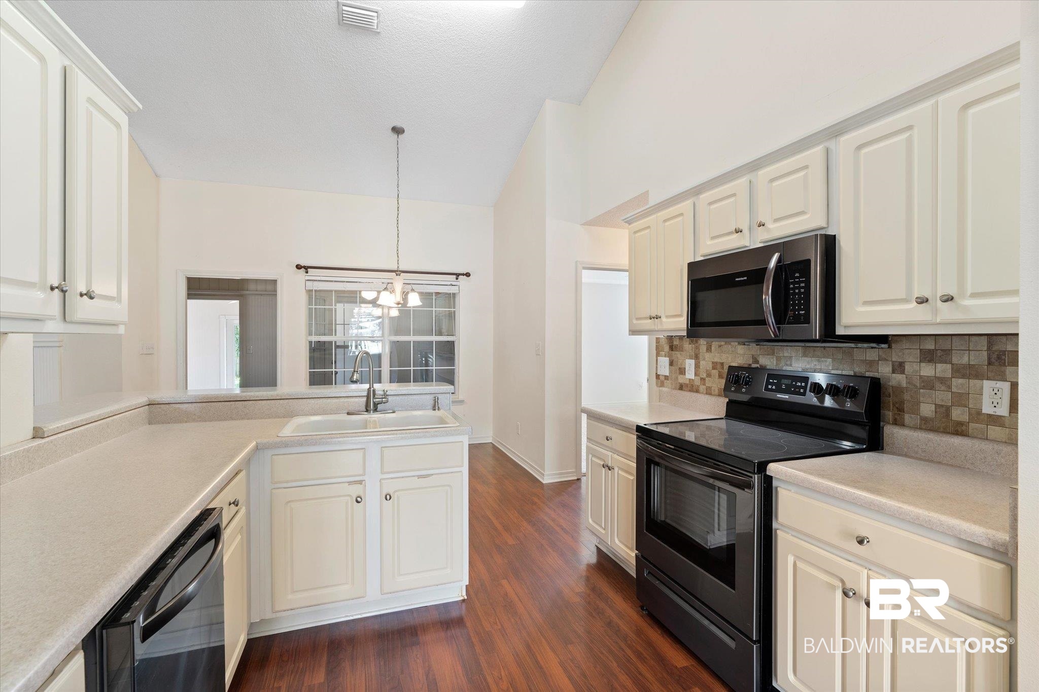 201 Heather Lane Fairhope, AL 36532 - Photo 14 of 39