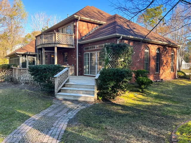 $3,500 | 203 Westchester Drive, Morehead City, NC 28557