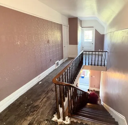 $345,000 | 225 Superior Boulevard, Wyandotte, MI 48192