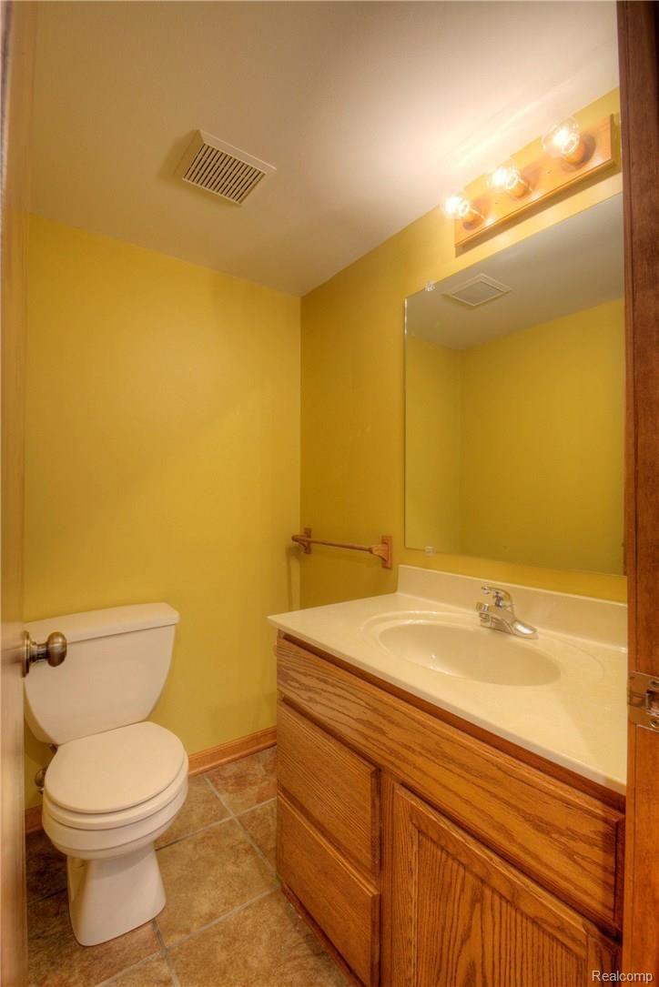 2815 Pinckney Road Howell, MI 48843 - Photo 31 of 40 930A2022_3_4.jpg