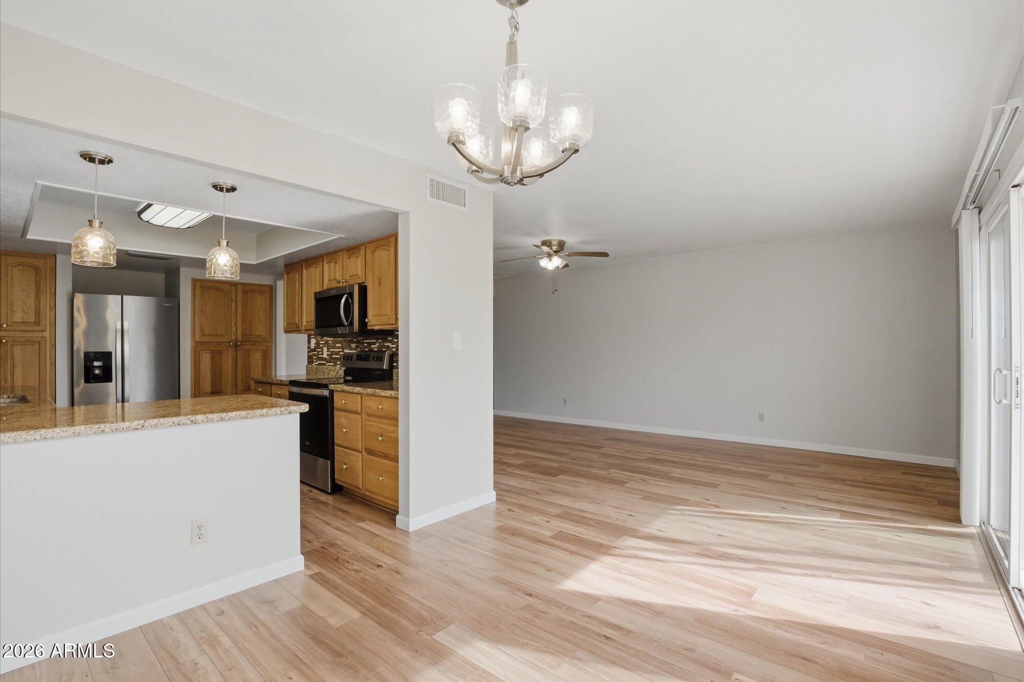 3621 East Bloomfield Road Phoenix, AZ 85032 - Photo 7 of 25 10-