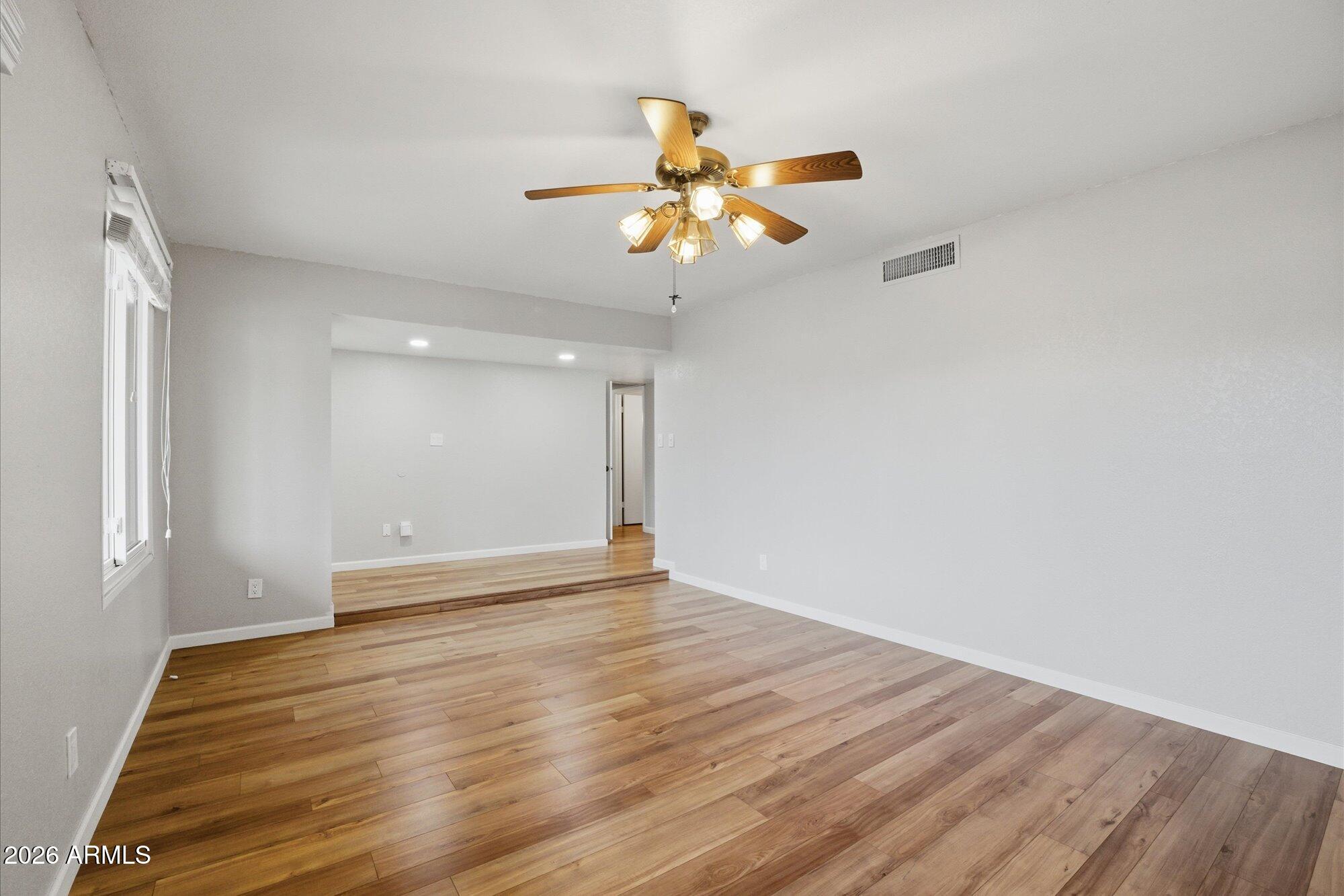 3621 East Bloomfield Road Phoenix, AZ 85032 - Photo 9 of 25 04-