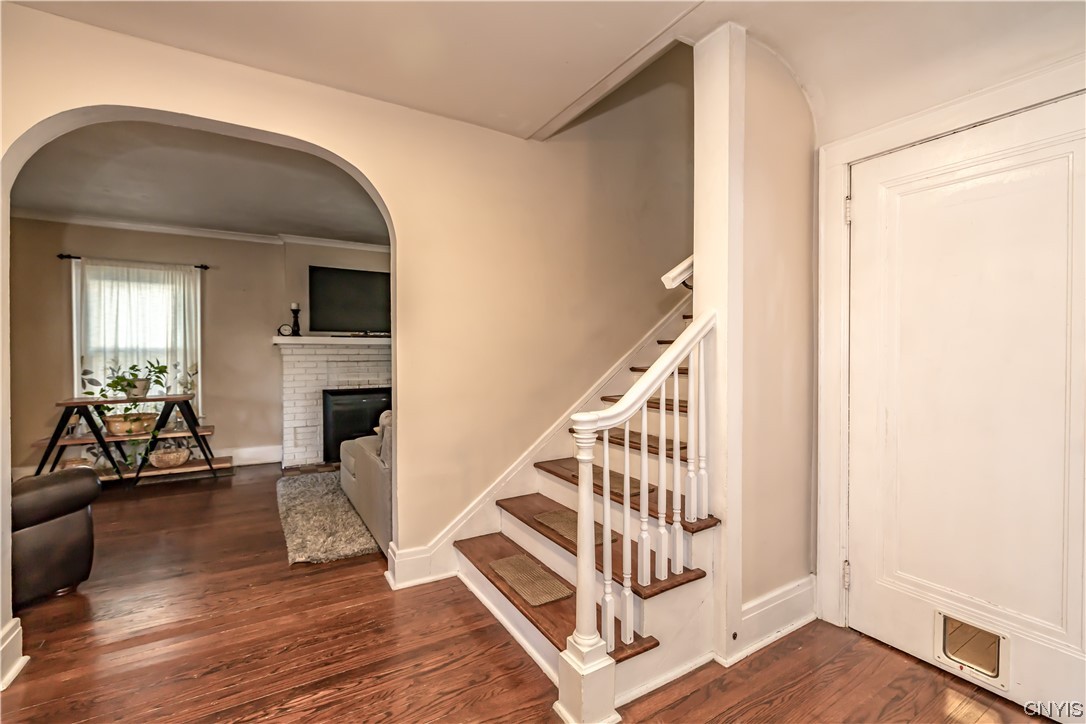 205 Carlton Road Syracuse, NY 13207 - Photo 13 of 45