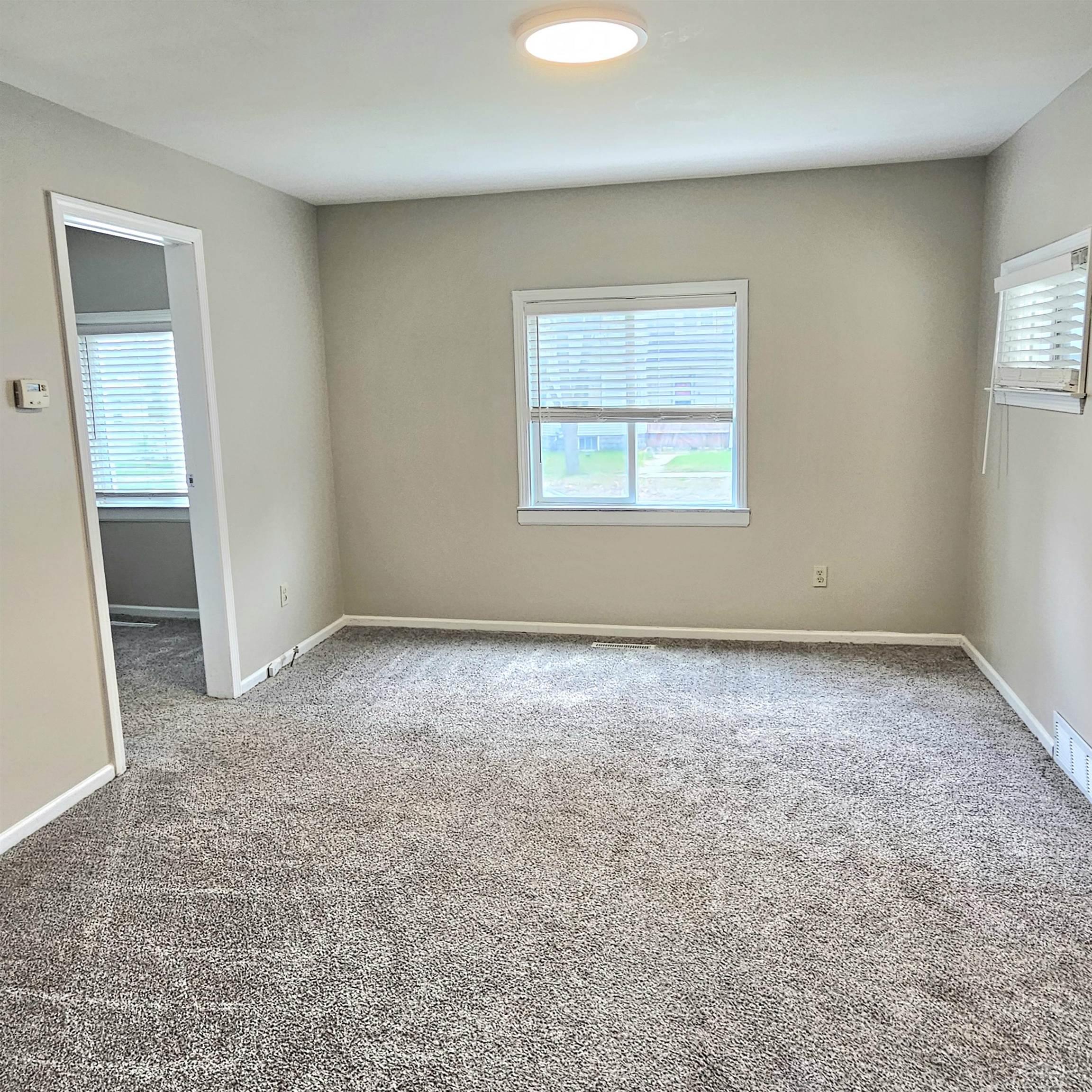 1307 18th Street Bay City, MI 48708 - Photo 5 of 19