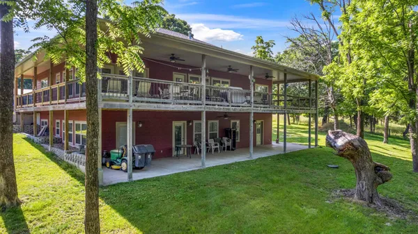 $740,000 | 728 Haugwood Ranch Road, Galena, MO 65656