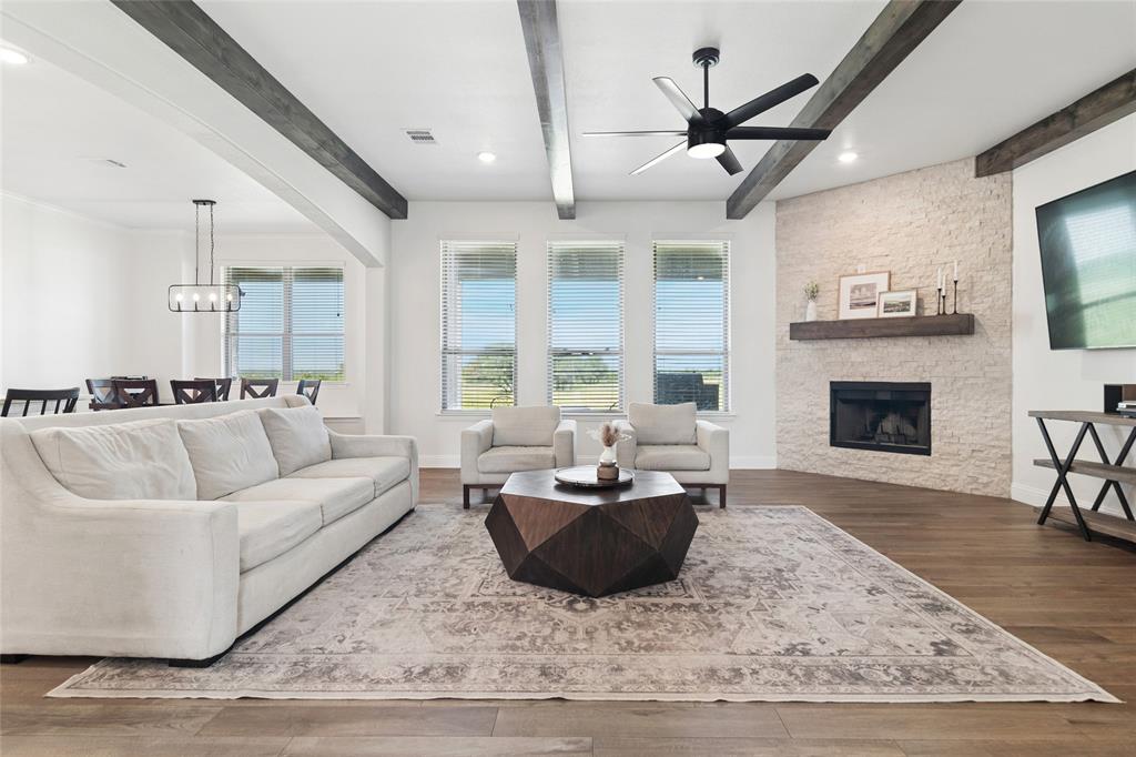 587 Old Agnes Road Weatherford, TX 76088 - Photo 6 of 34