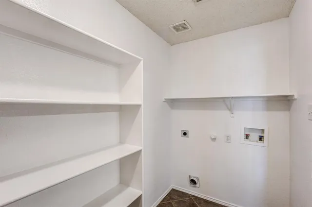 $1,995 | 7808 Shoal Bend, Denton, TX 76210