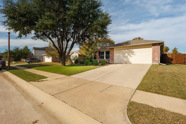 $1,995 | 7808 Shoal Bend, Denton, TX 76210