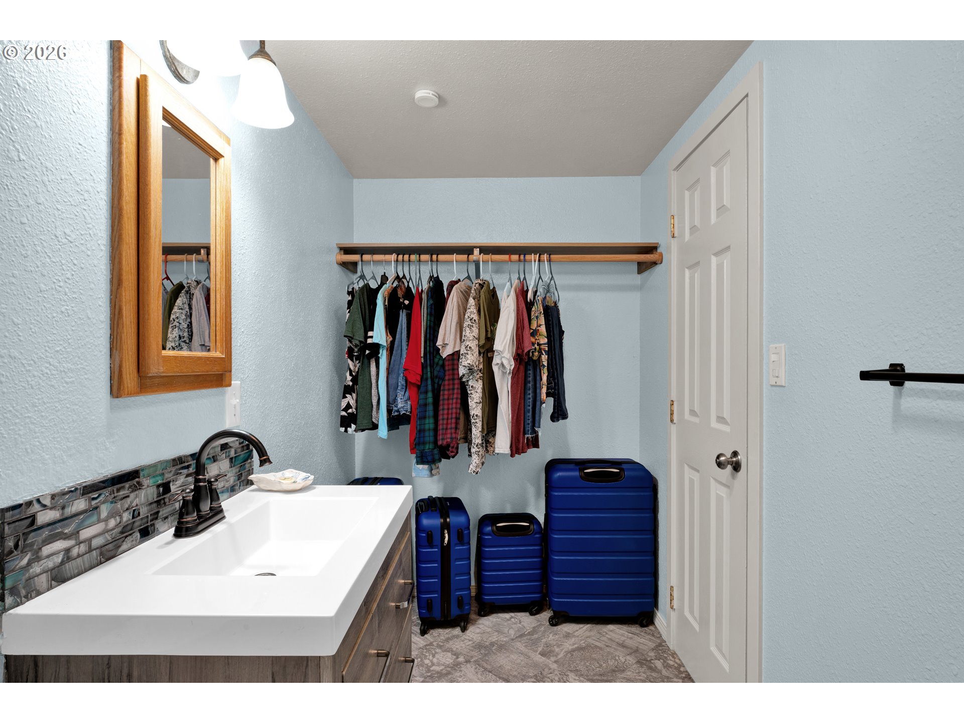 37727 Row River Road Dorena, OR 97434 - Photo 14 of 26