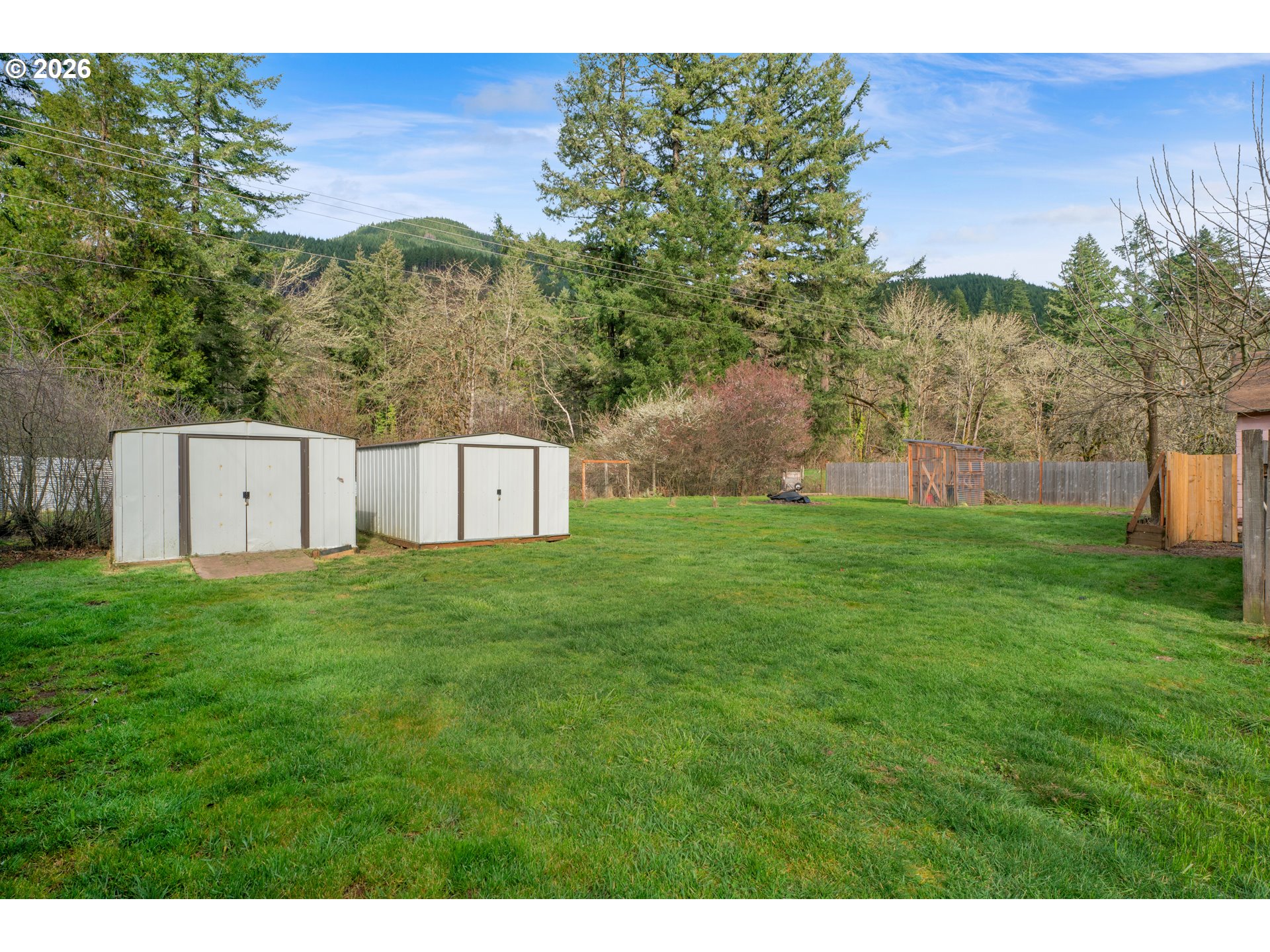 37727 Row River Road Dorena, OR 97434 - Photo 21 of 26