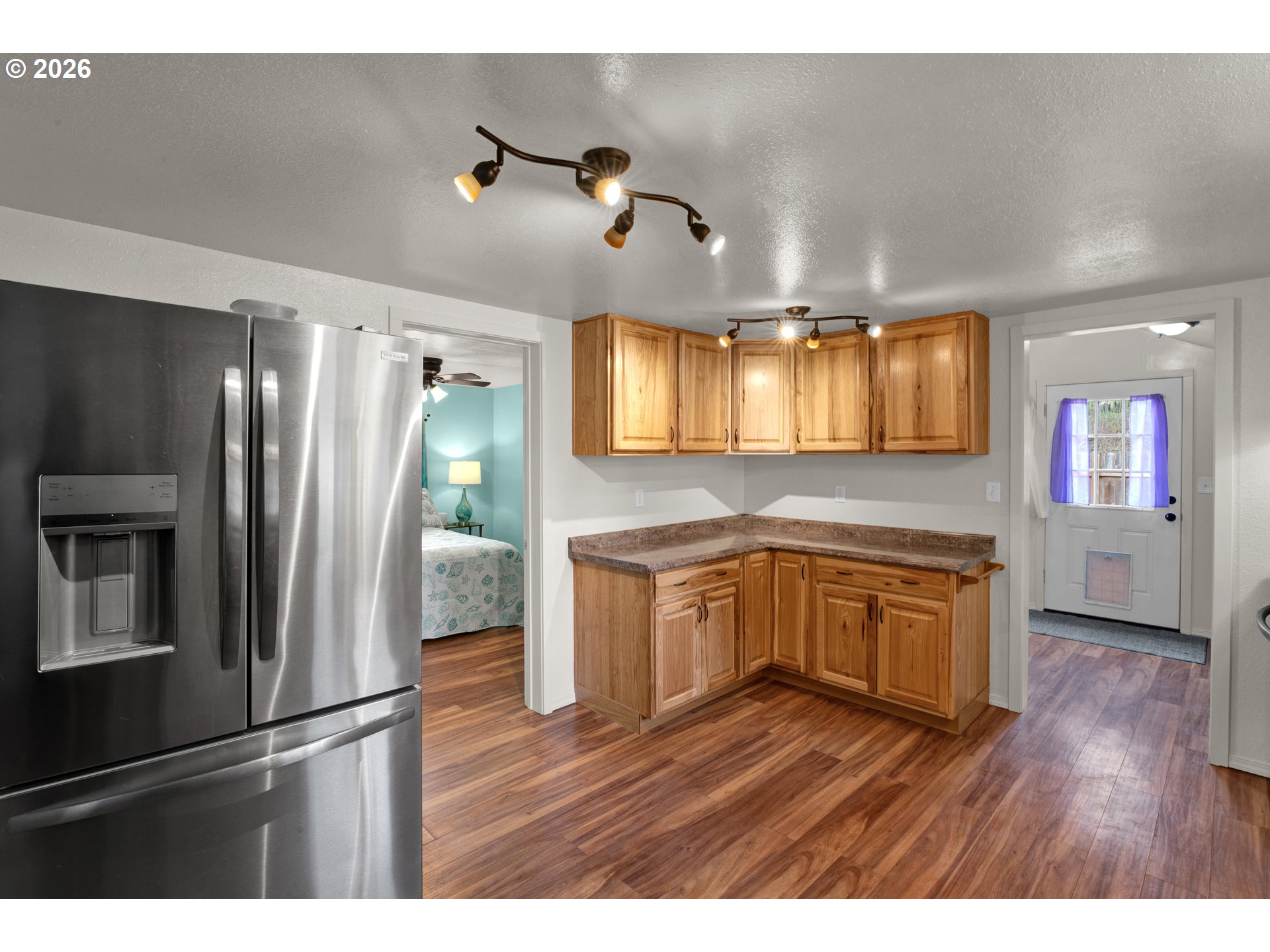 37727 Row River Road Dorena, OR 97434 - Photo 9 of 26