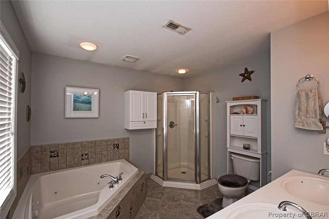 639 Aarons Bch Road Diggs, VA 23045 - Photo 19 of 28