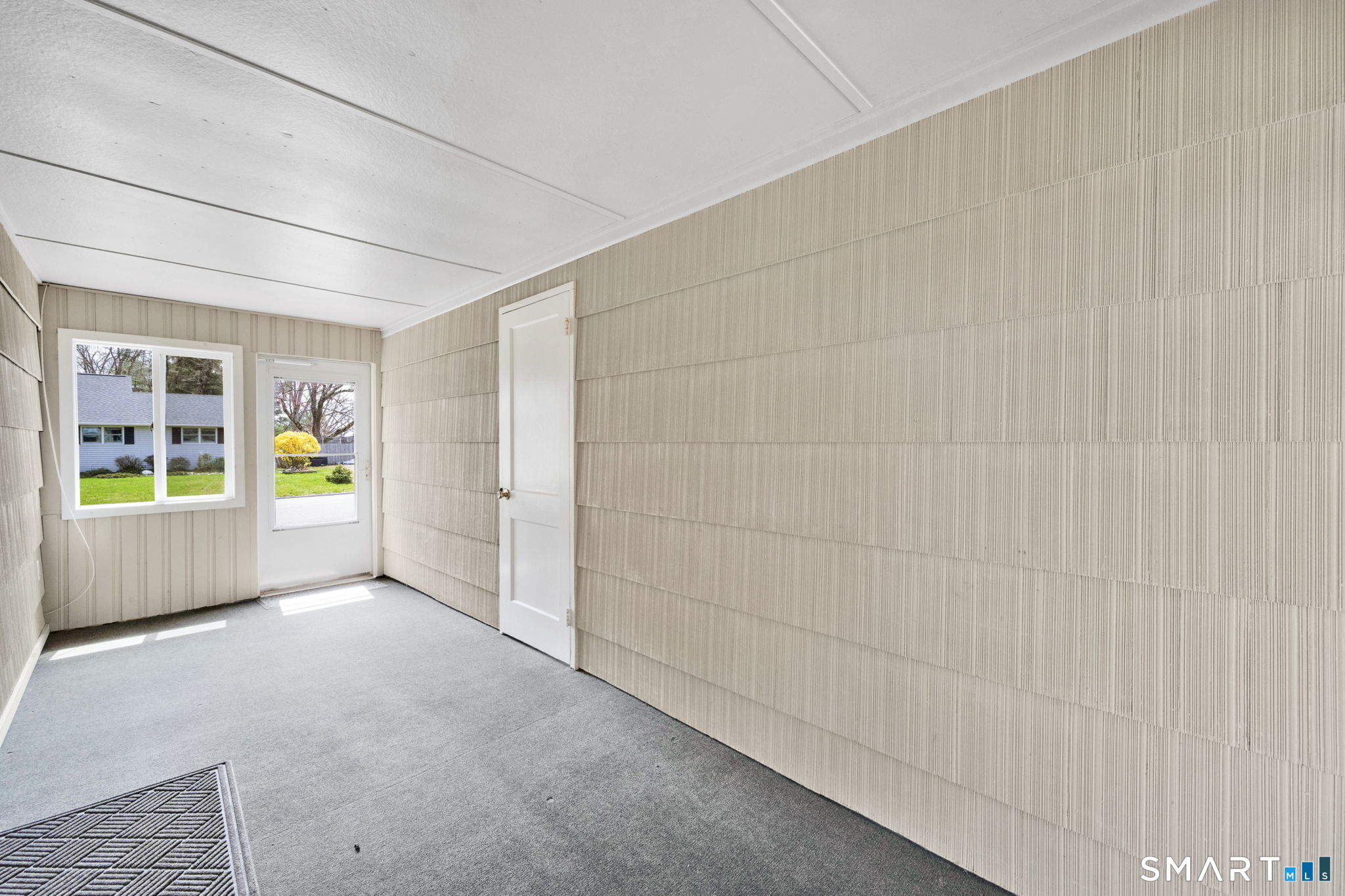 21 Light Street Enfield, CT 06082 - Photo 22 of 33