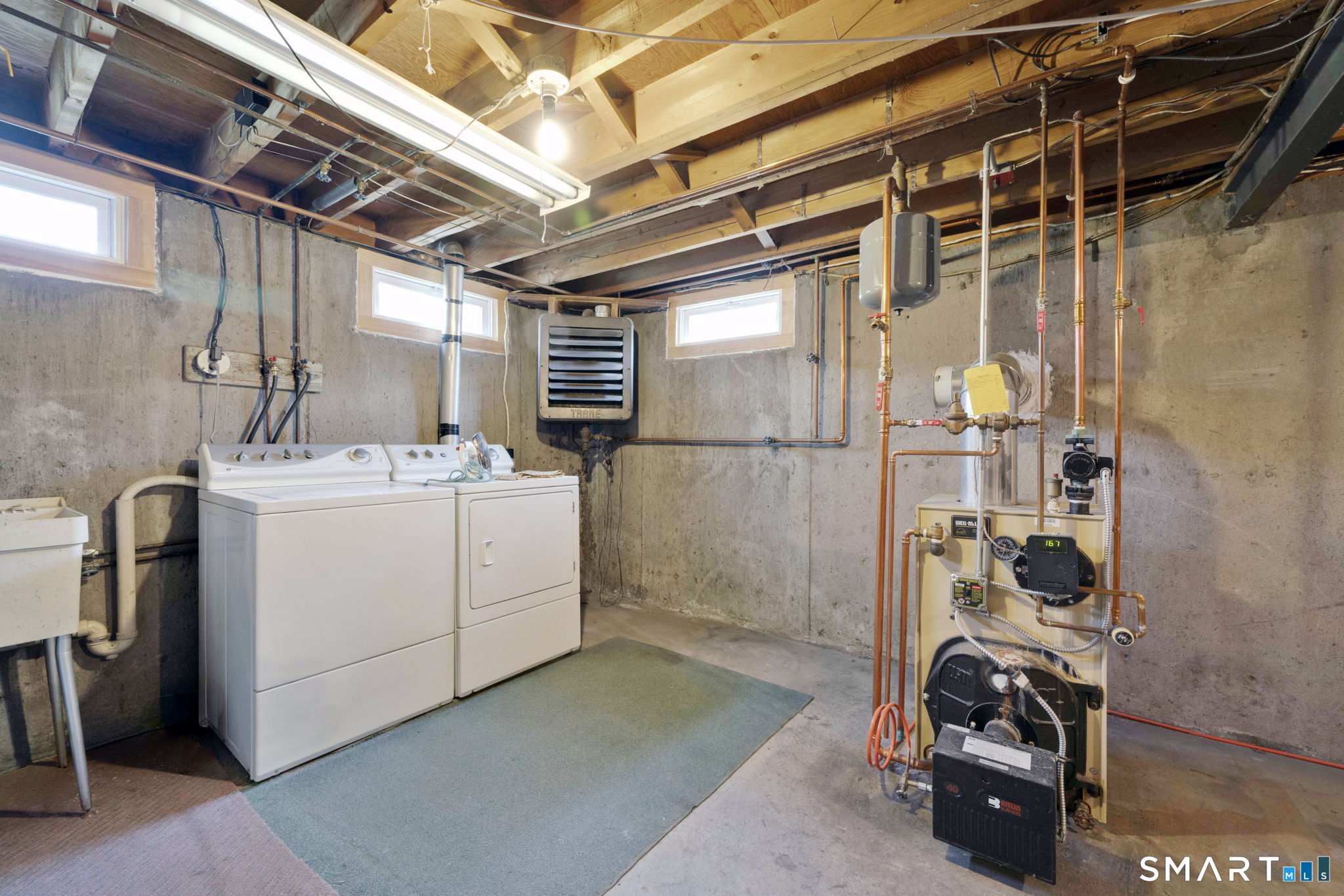 21 Light Street Enfield, CT 06082 - Photo 33 of 33