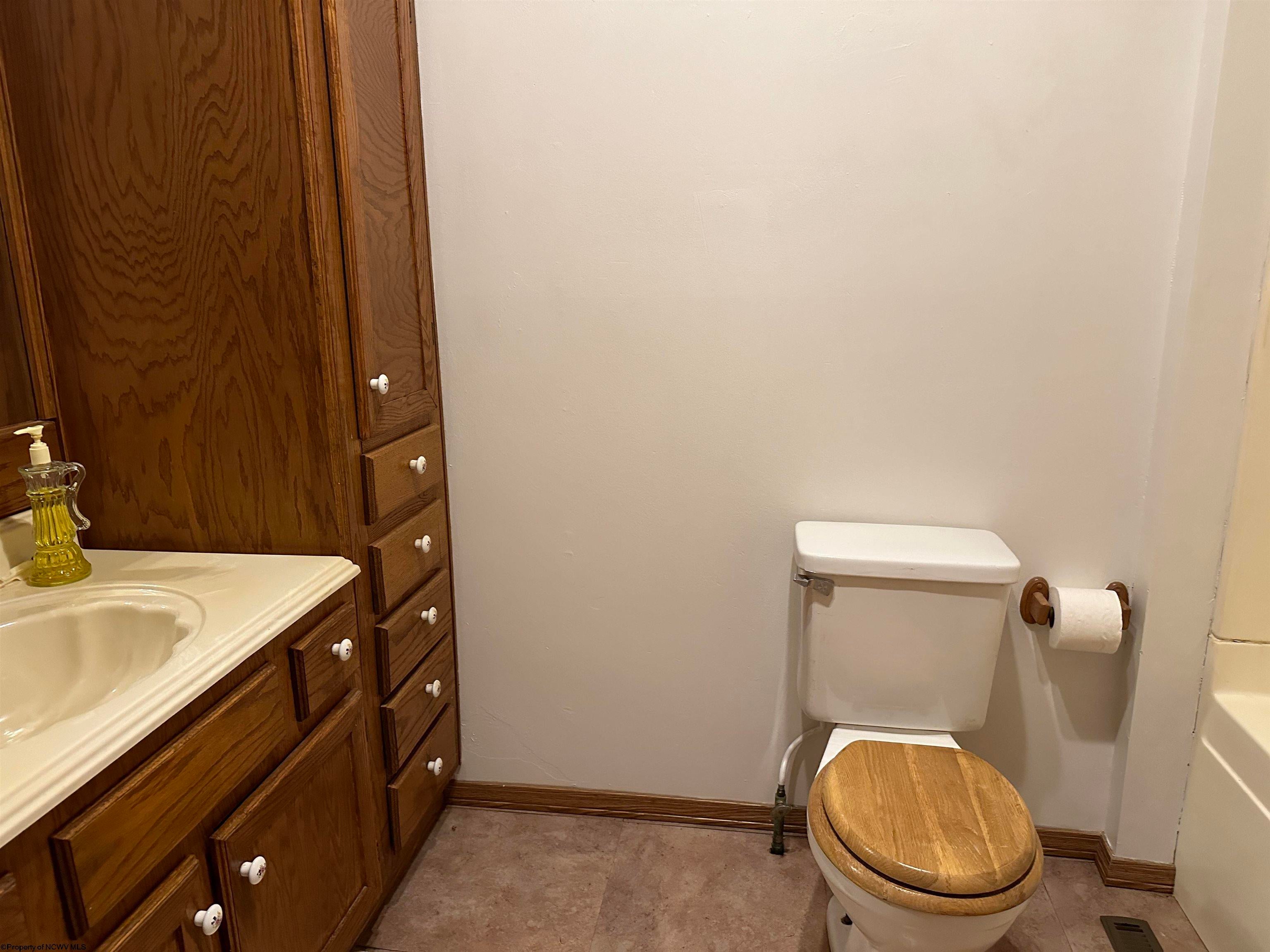 2448 Jesse Run Road Jane Lew, WV 26378 - Photo 15 of 30 Gallery Image 15