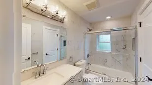 $1,922 | 107 South Main Street, Unit 9, Norwalk, CT 06854