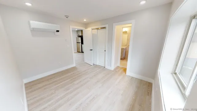 $1,922 | 107 South Main Street, Unit 9, Norwalk, CT 06854