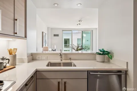 $699,000 | 555 4th Street, Unit 926, San Francisco, CA 94107