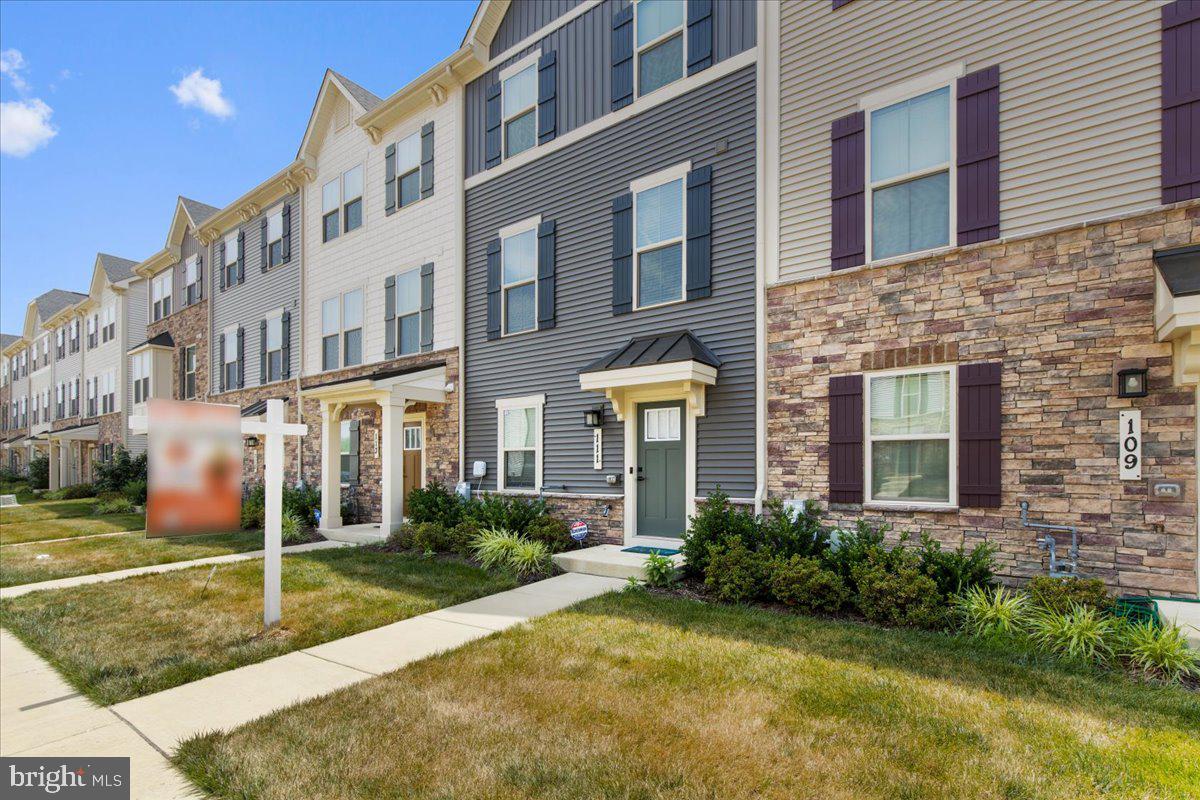 111 Hawlings River Road Laurel, MD 20708 - Photo 4 of 43