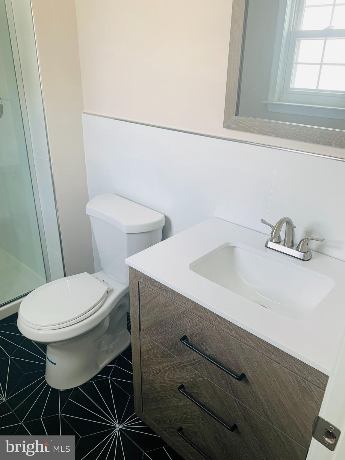 10906 Knights Road Philadelphia, PA 19154 - Photo 23 of 35