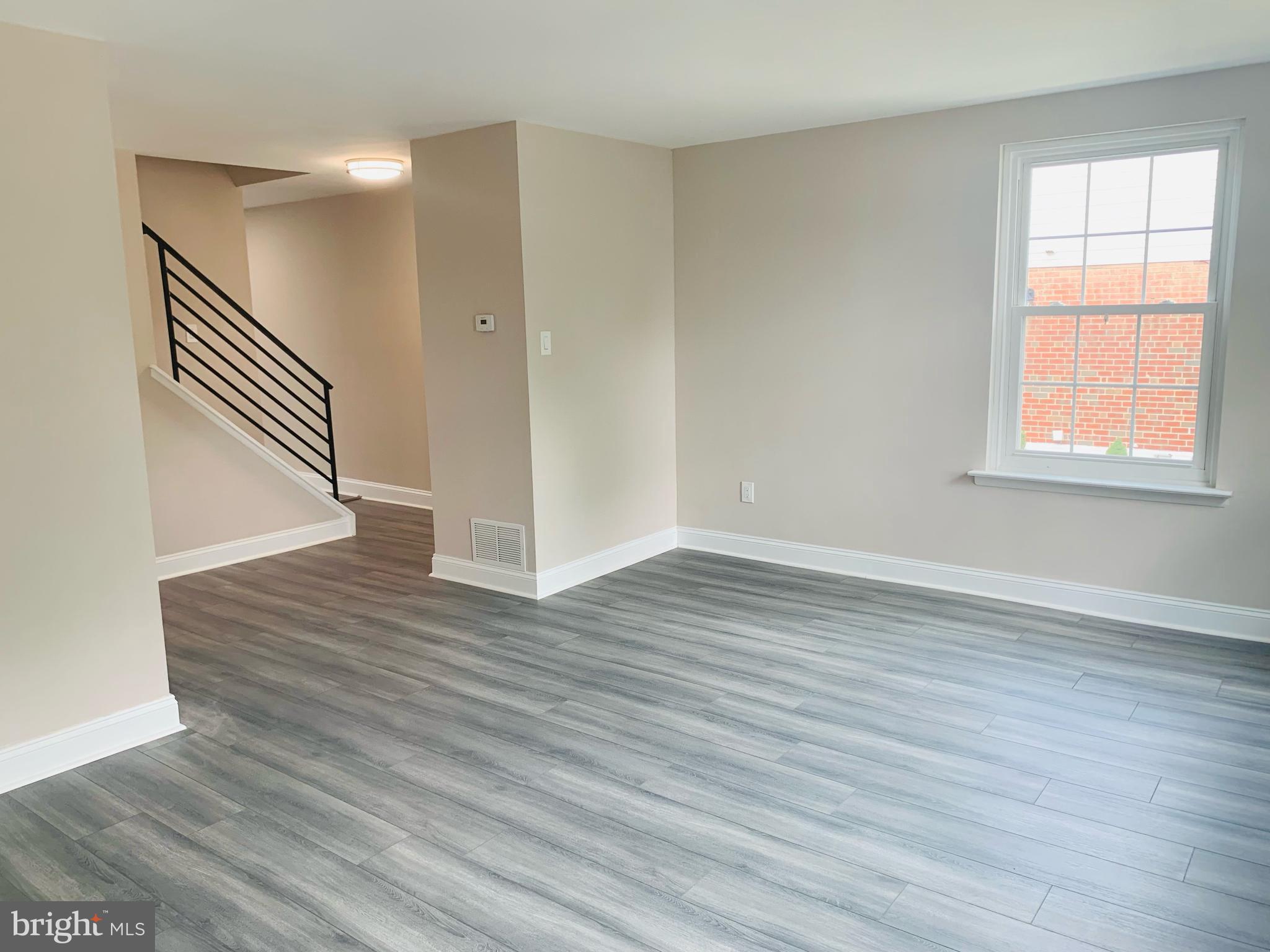 10906 Knights Road Philadelphia, PA 19154 - Photo 8 of 35