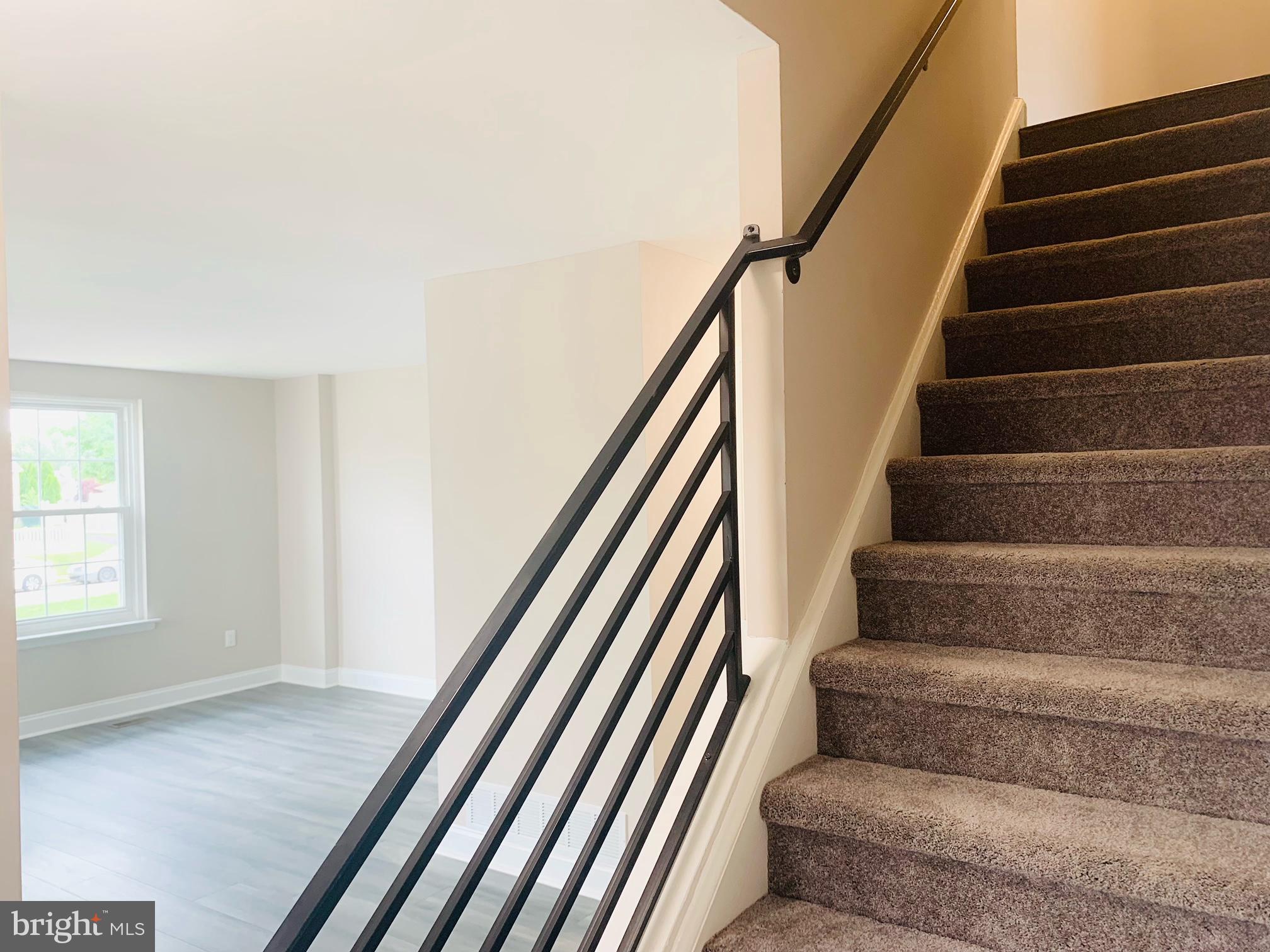 10906 Knights Road Philadelphia, PA 19154 - Photo 10 of 35