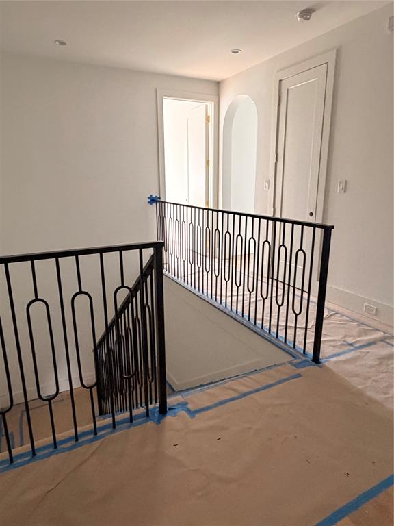 3830 Dunhaven Road Dallas, TX 75220 - Photo 25 of 26 Upstairs landing