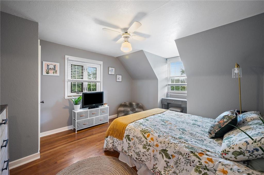 140 Rolshouse Road Pittsburgh, PA 15237 - Photo 12 of 29 Gallery Image 12
