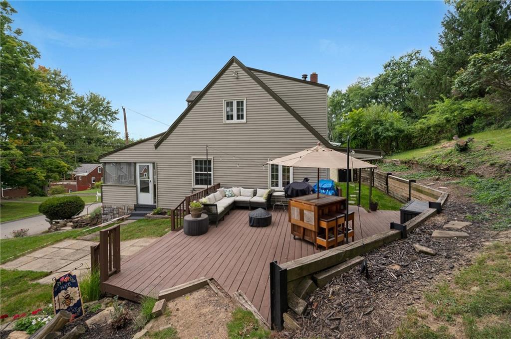 140 Rolshouse Road Pittsburgh, PA 15237 - Photo 2 of 29 Gallery Image 2