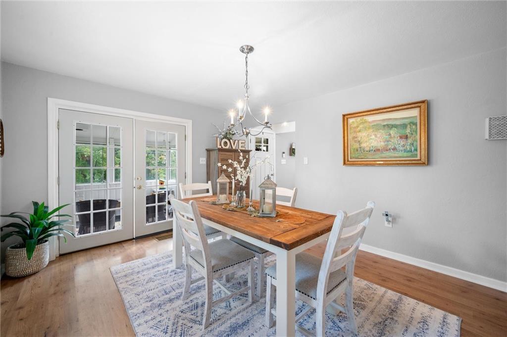 140 Rolshouse Road Pittsburgh, PA 15237 - Photo 7 of 29 Gallery Image 7