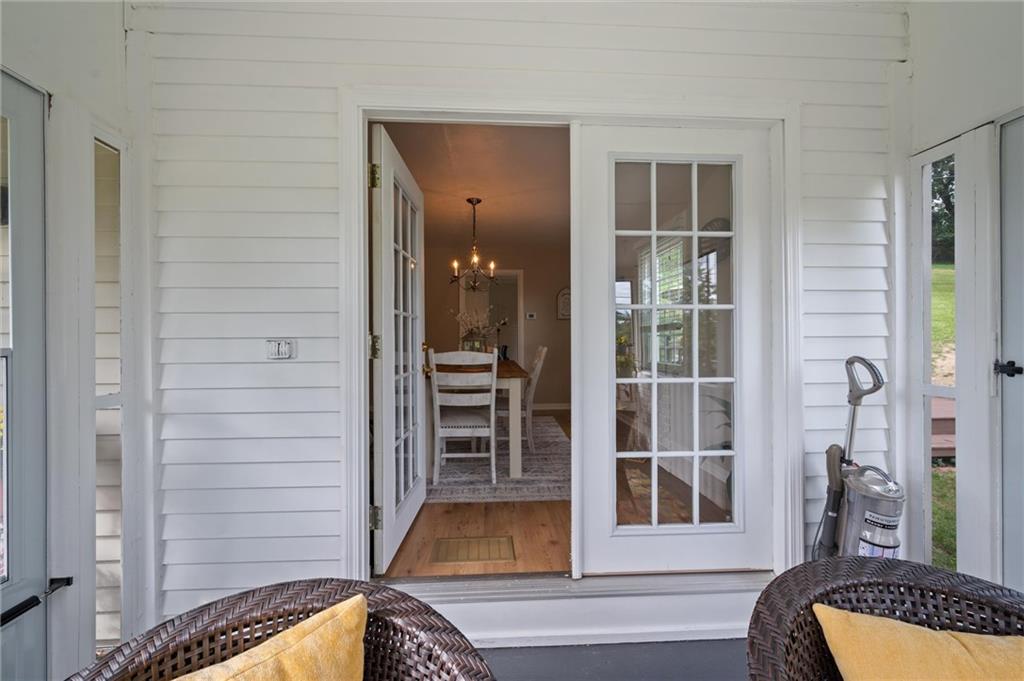 140 Rolshouse Road Pittsburgh, PA 15237 - Photo 8 of 29 Gallery Image 8