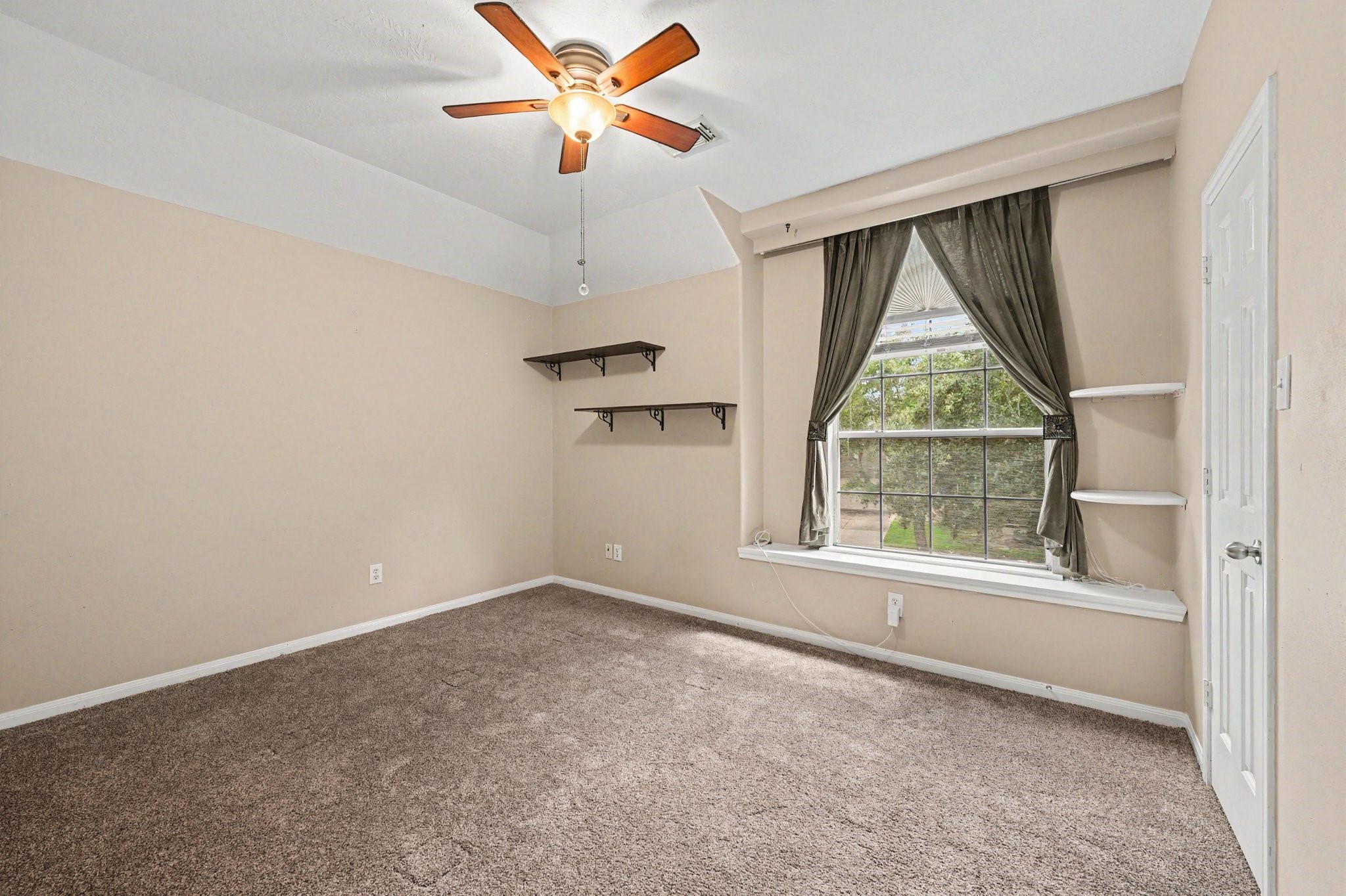 5711 Shady Hollow Court Rosharon, TX 77583 - Photo 19 of 28