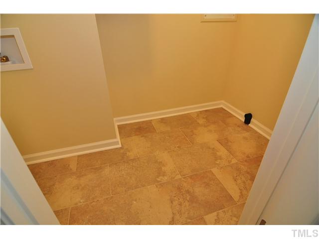 2800 Darrow Road Durham, NC 27704 - Photo 14 of 25 Gallery Image 14