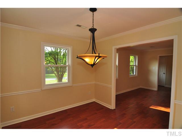 2800 Darrow Road Durham, NC 27704 - Photo 5 of 25 Gallery Image 5