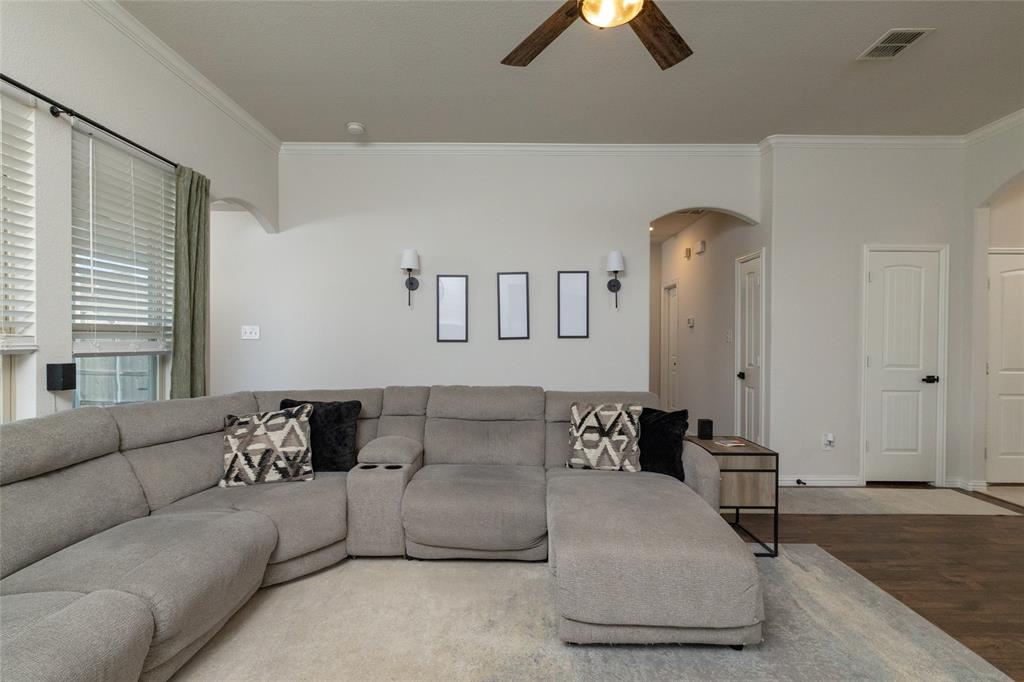 716 Salida Road Fort Worth, TX 76052 - Photo 17 of 32