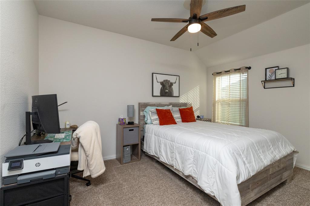 716 Salida Road Fort Worth, TX 76052 - Photo 18 of 32