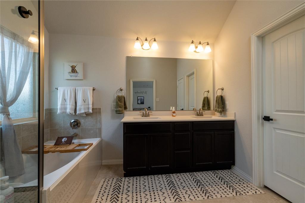 716 Salida Road Fort Worth, TX 76052 - Photo 25 of 32