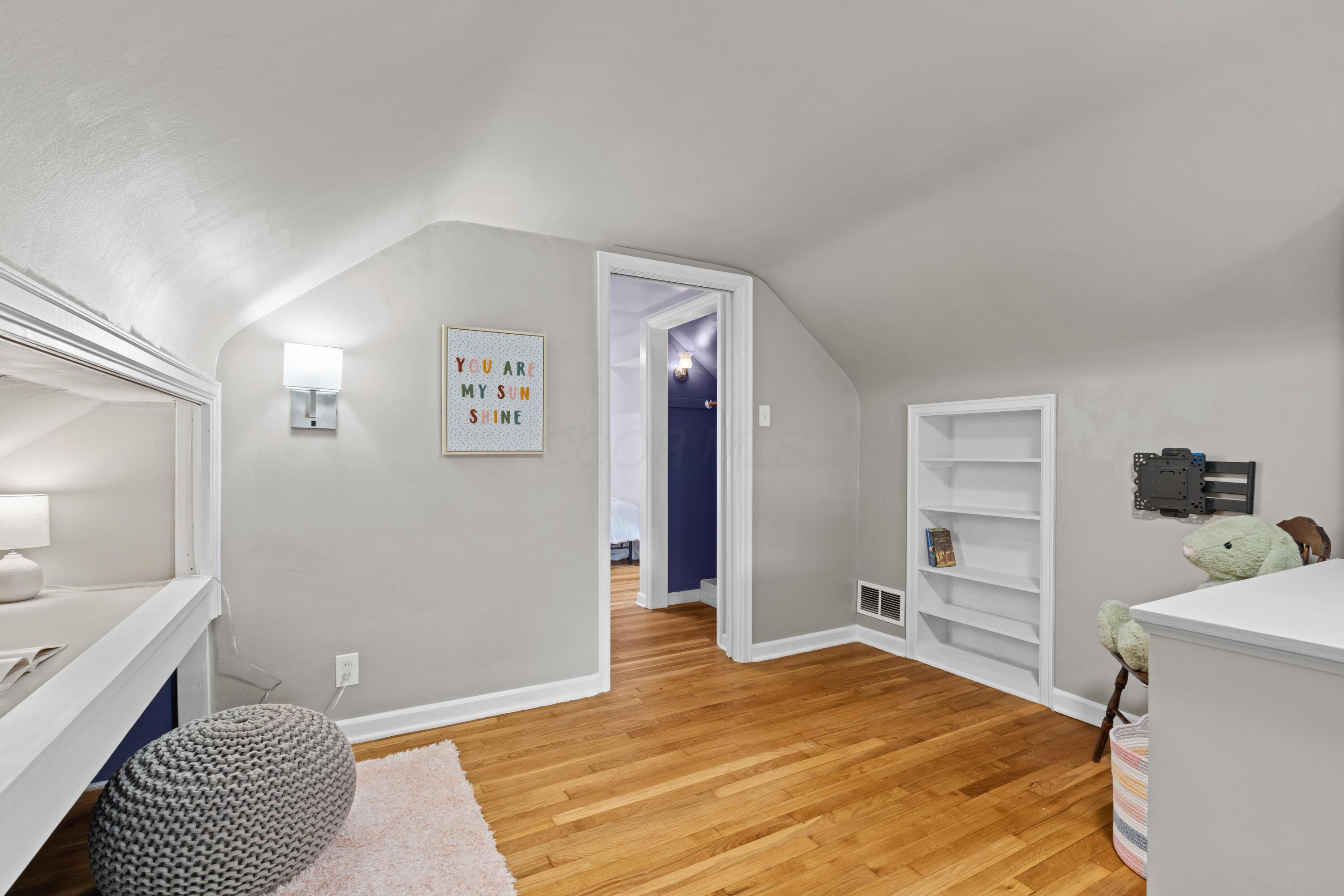 298 Blenheim Road Columbus, OH 43214 - Photo 26 of 40 dsc05901
